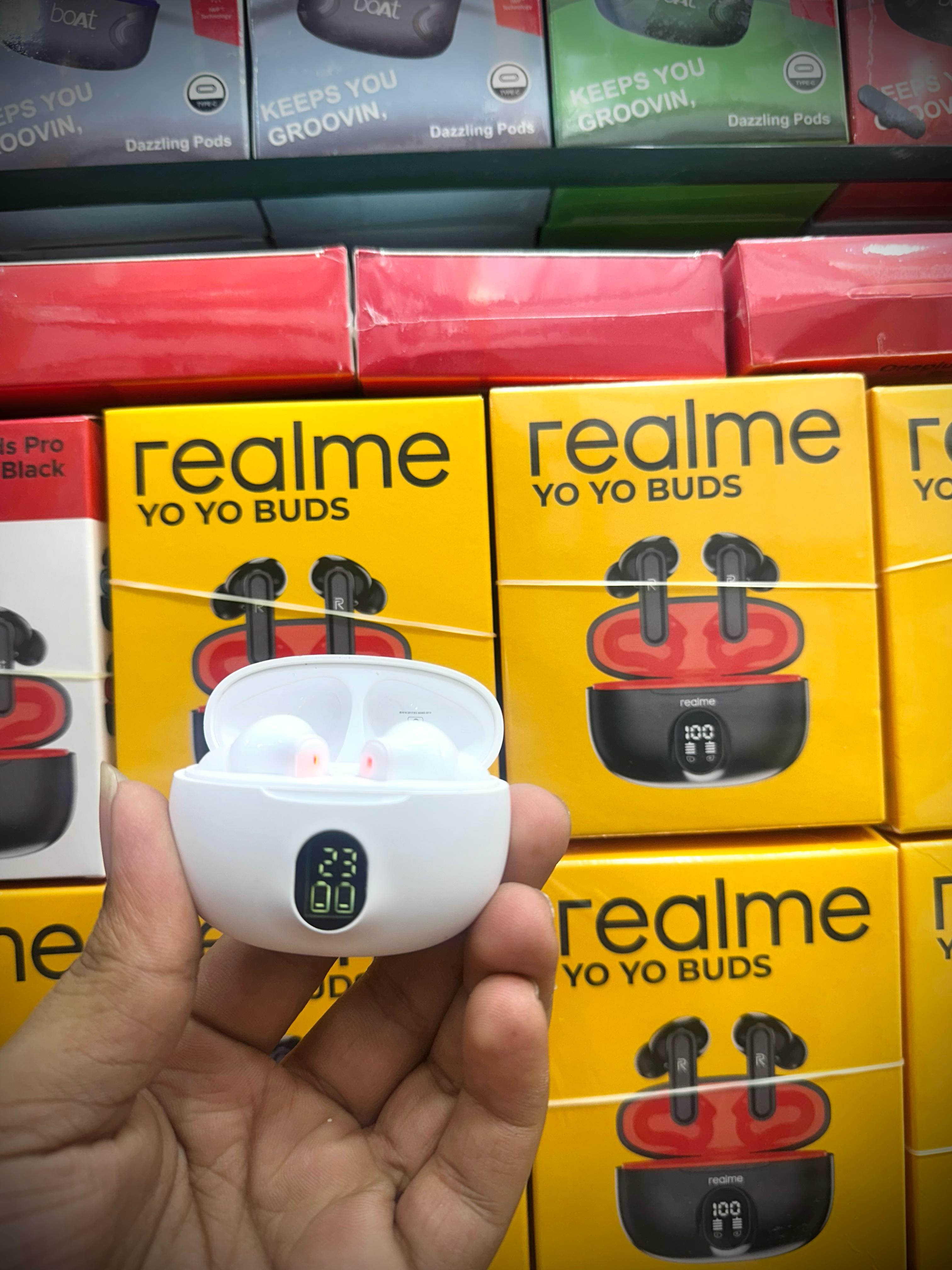 Realme  YO YO BUDS  Digital display – Long Battery Big Charging Case (Hot Selling)