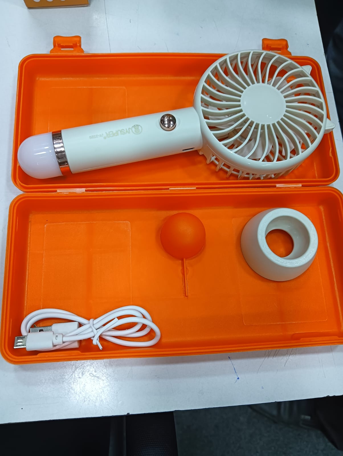 Cool Mini Fan – Portable – Handy – Rechargeable